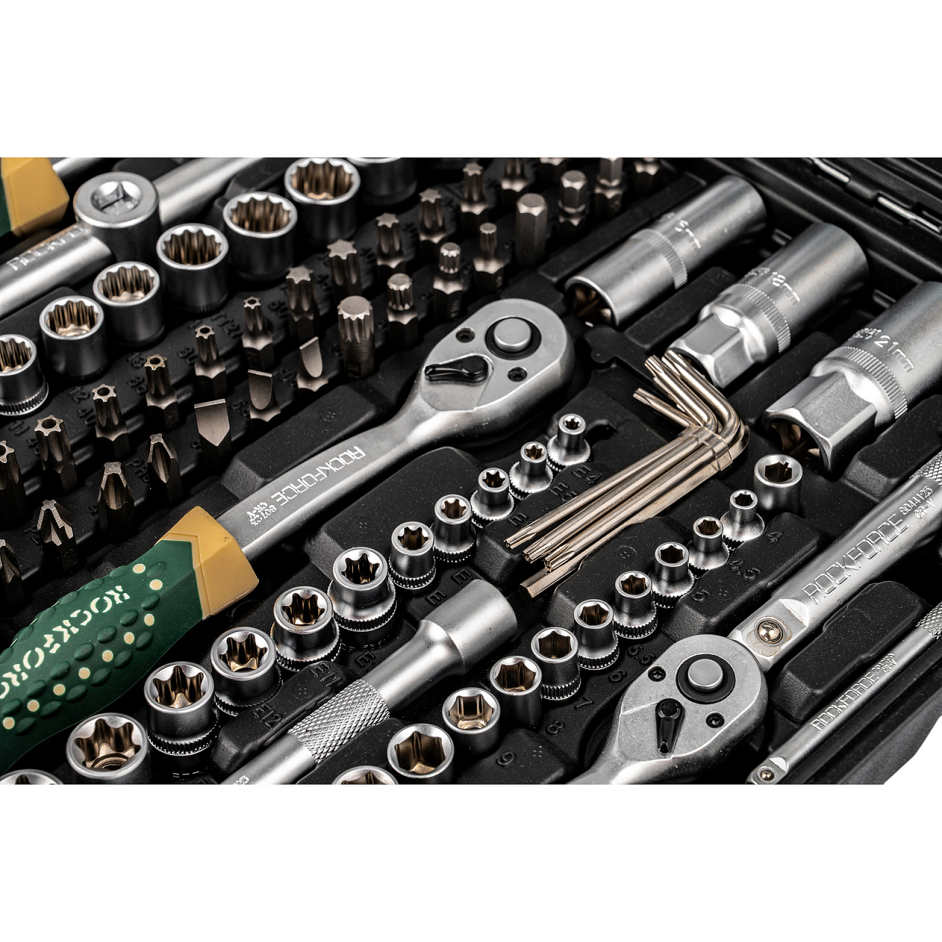 Набір інструментів 216+6пр. 1/4" 3/8" 1/2" (6гр,12гр) Rockforce RF-38841+6